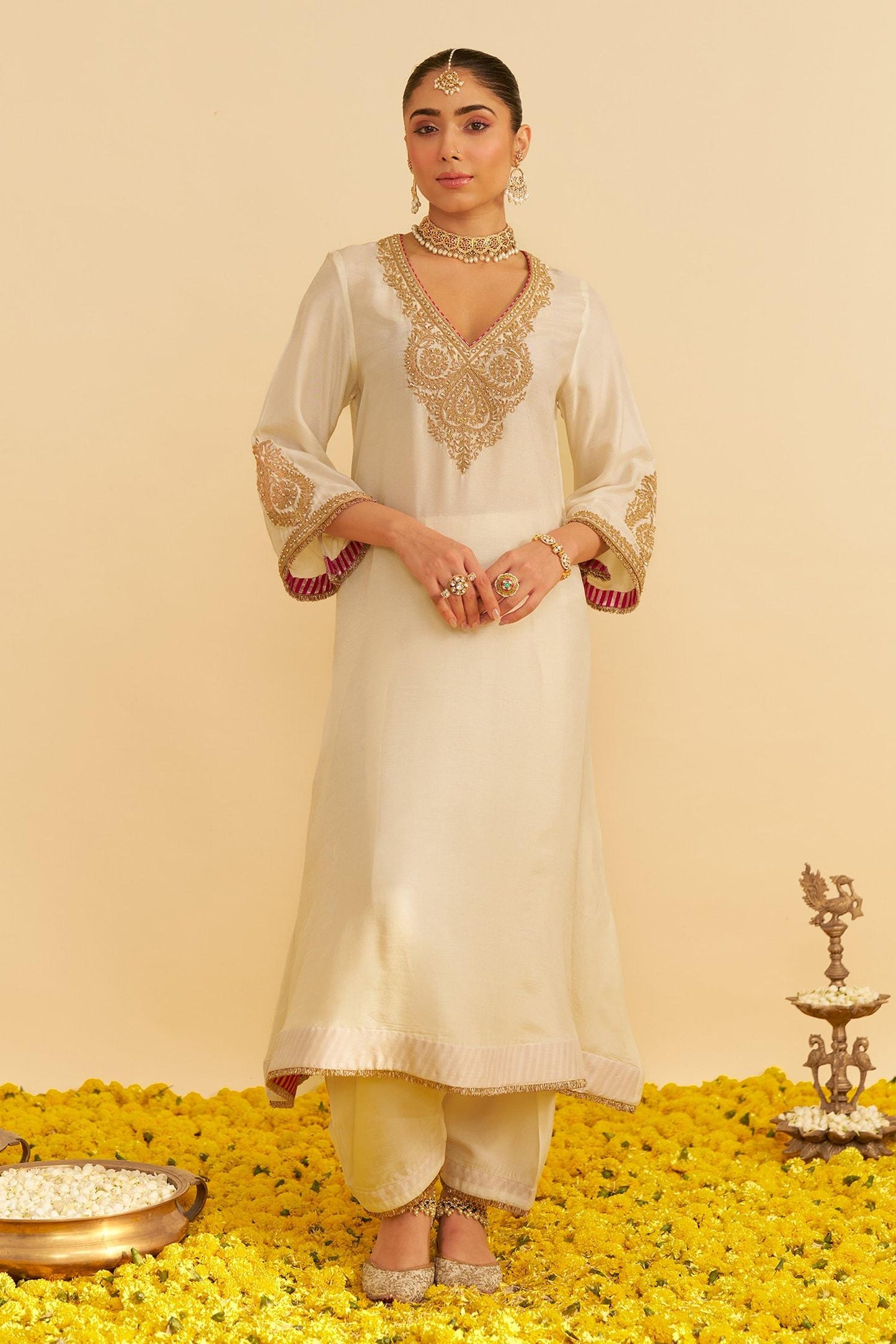 Ivory Embroidery V-neck Haayat Kaftan With Salwar - Designer Kurta Set