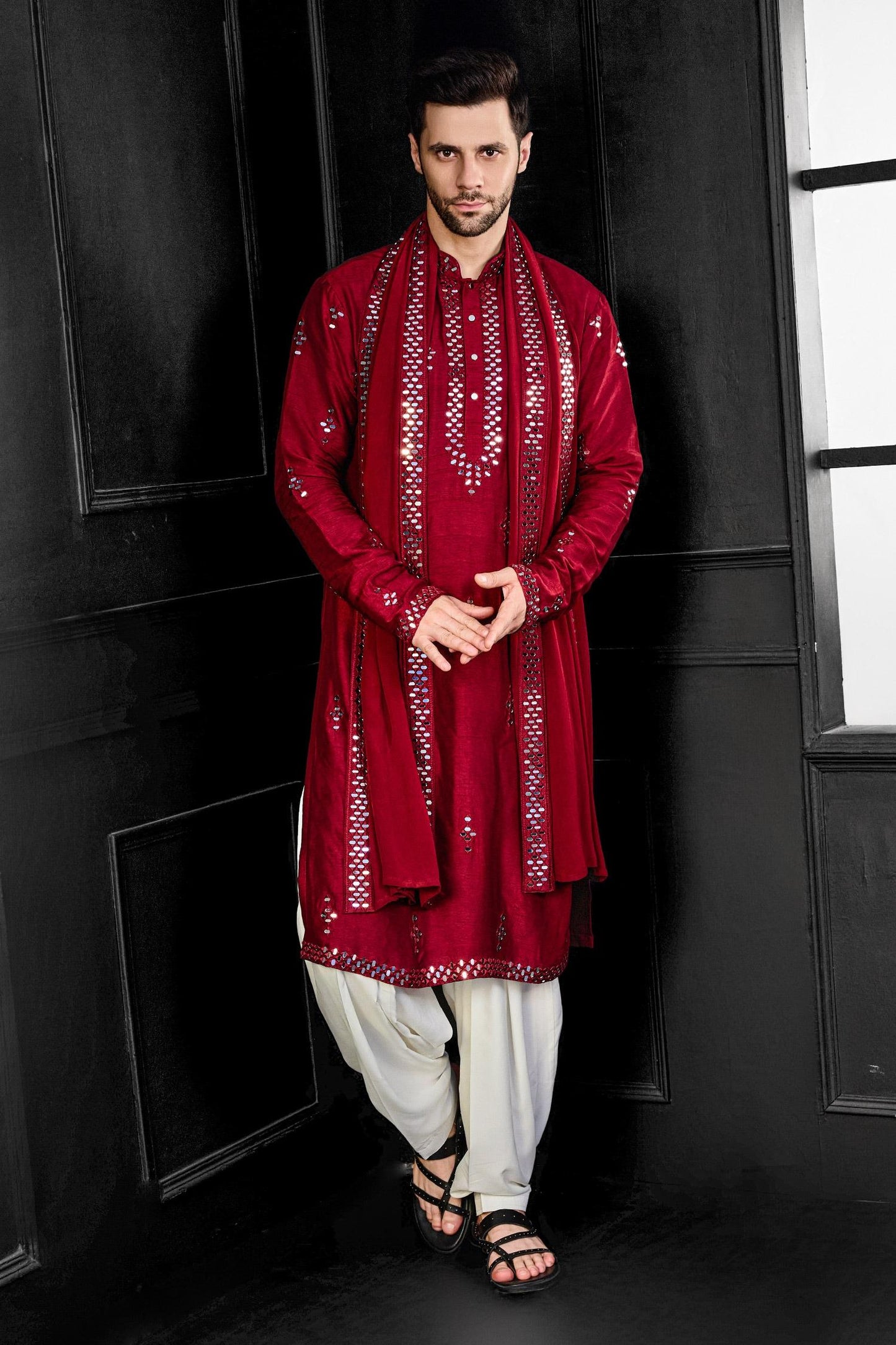 Kurta Salwar Set Red Silk Mirrors Fleur Embroidered