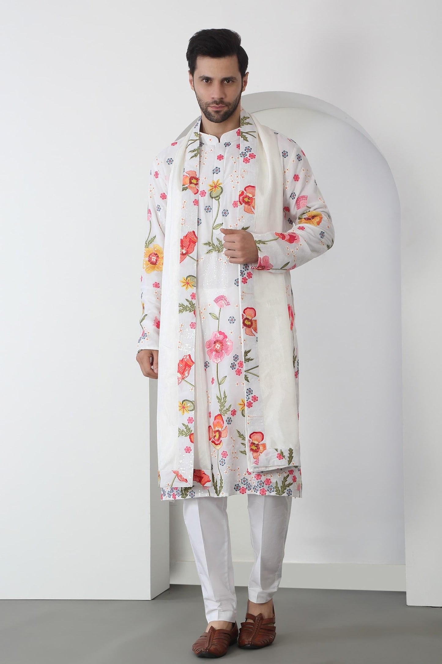 Kurta Set White Cotton Sequins Embroidery