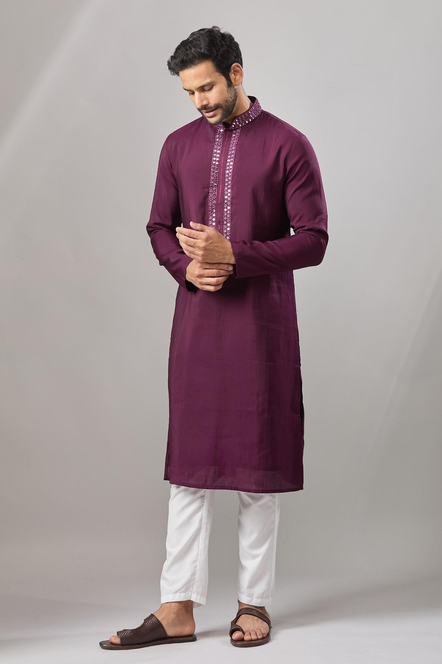 Kurta Set Wine Embroidery Plain Banarasi
