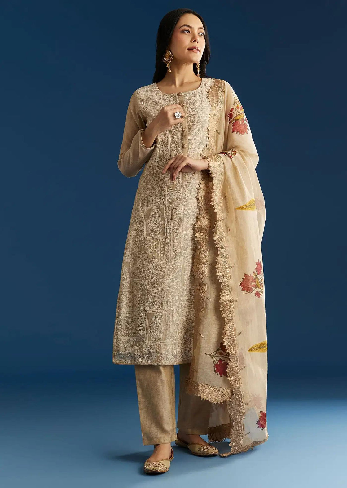 Beige Jamdani Cotton Tunic Ensemble Featuring Thread Detailing Block Print Drape