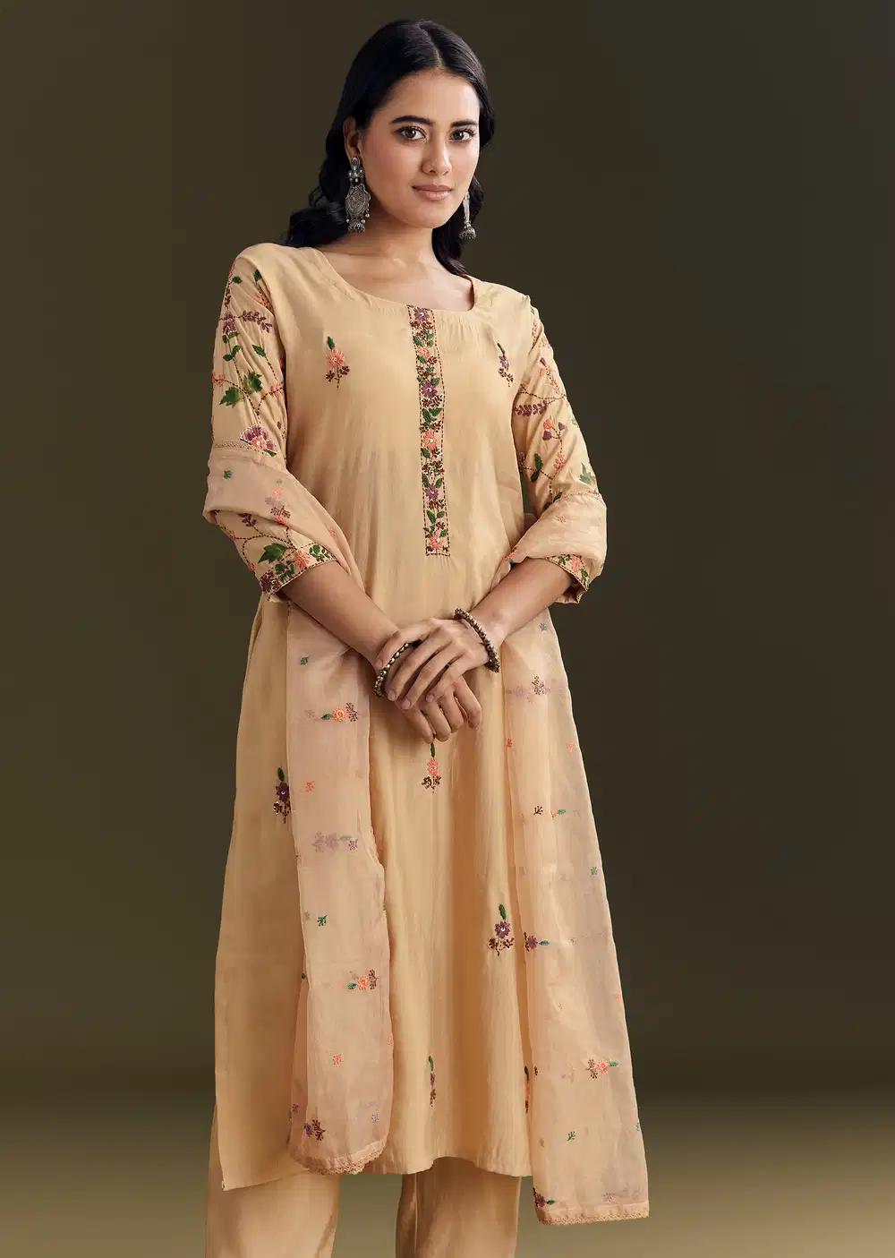 Beige Modal Threadwork Kurta Pant Ensemble With Hand Painting Outfit
