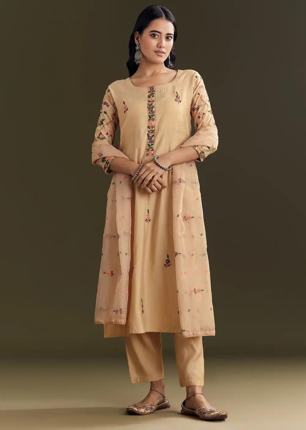 Beige Modal Threadwork Kurta Pant Ensemble With Hand Painting Outfit