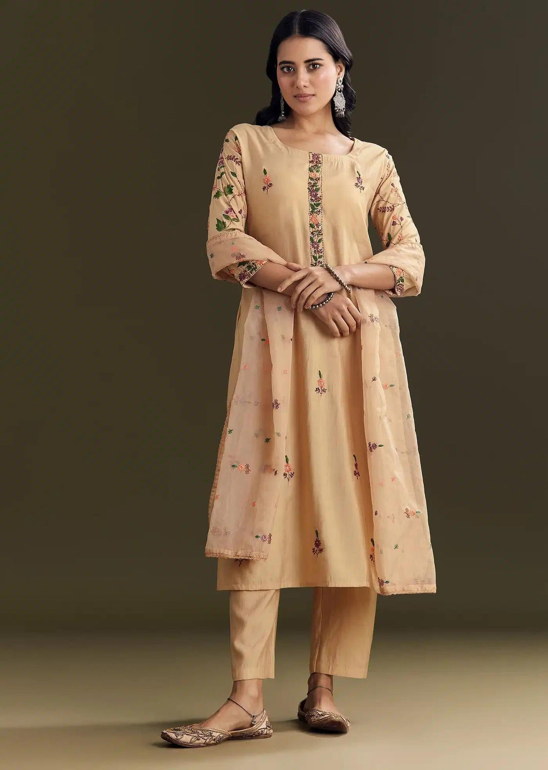 Beige Modal Threadwork Tunic Trouser Ensemble Featuring Hand Painting