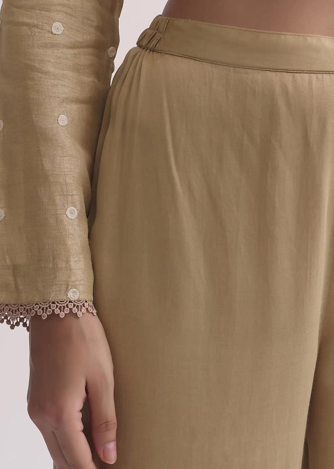 Beige Silk Tunic Trouser Ensemble Featuring 3D Floral Detailing