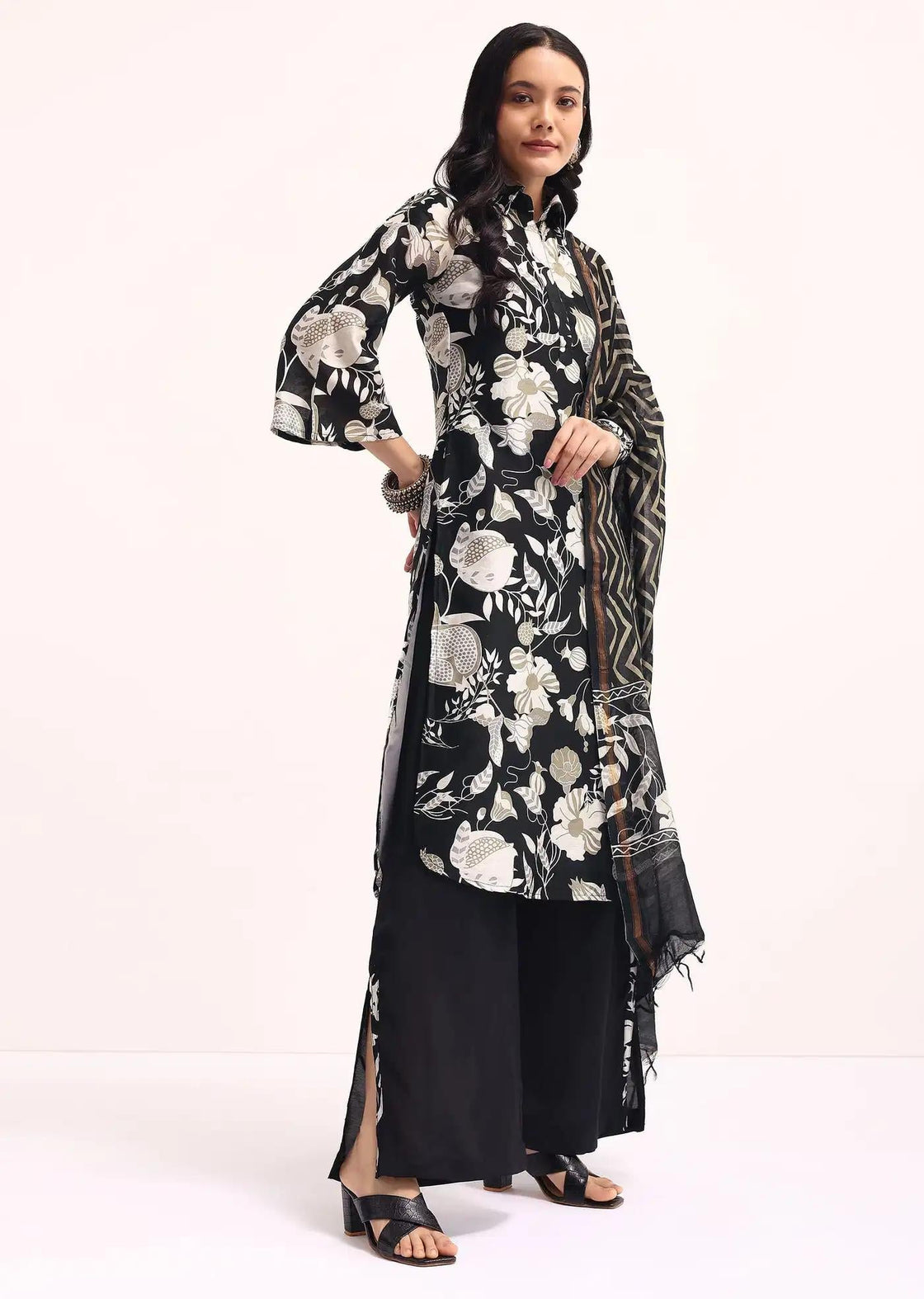 Black Abstract Patterned Chanderi Tunic Palazzo Trousers Ensemble