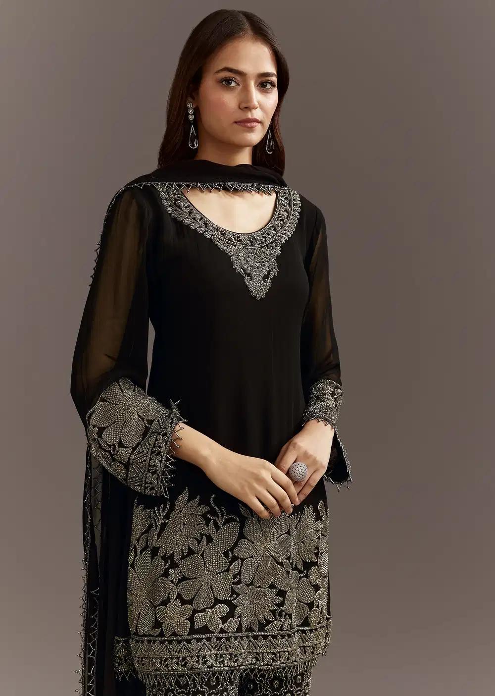 Black Beads Detailing Tunic Drape Ensemble Featuring Fully Beaded Trouser