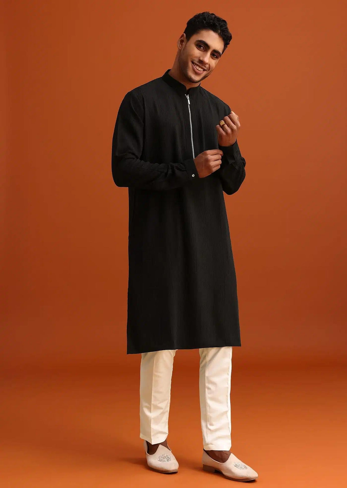 Black Kurta Set With Zipper Closure Elegant Designer Kurta Sets