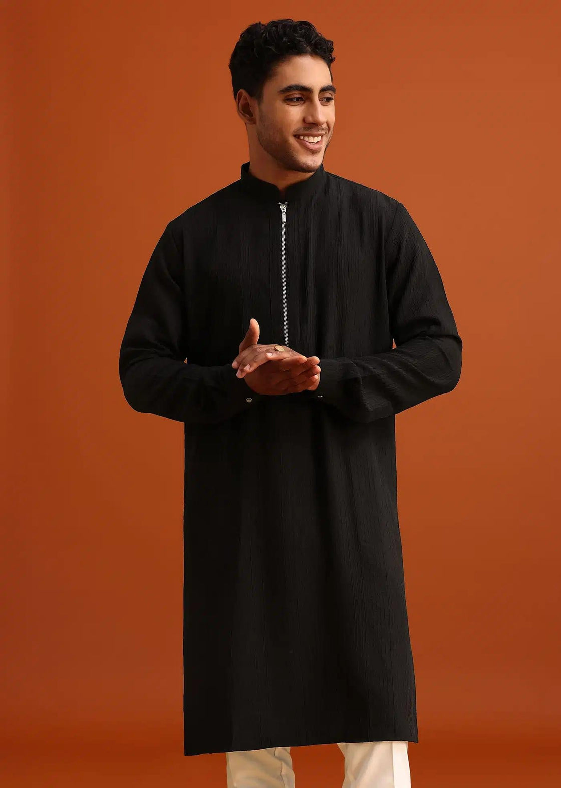 Black Kurta Set With Zipper Closure Elegant Designer Kurta Sets