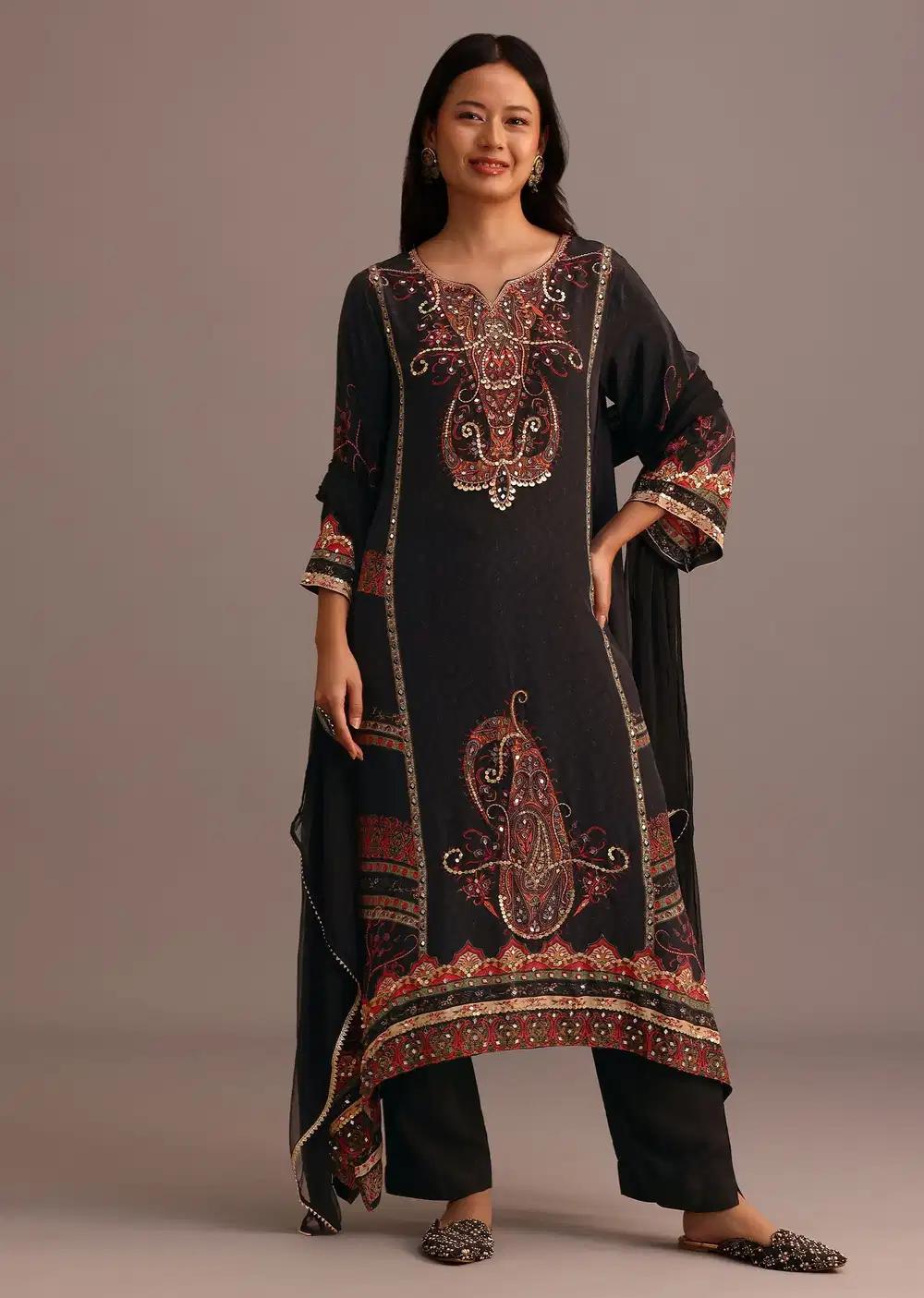 Black Printed Kurti Pant Ensemble With Chiffon Dupatta