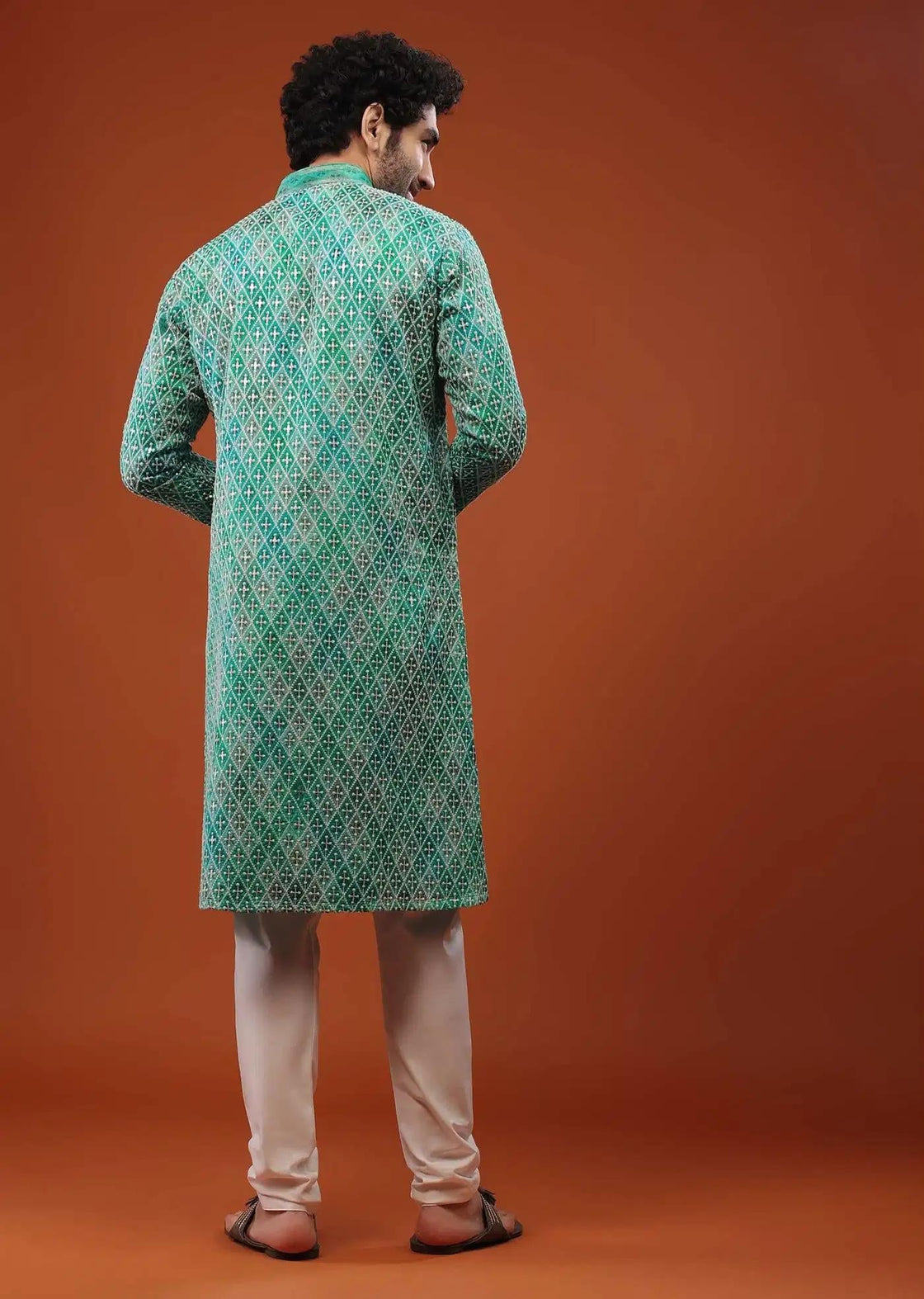Blue Chinon Silk Kurta Set With Thread Embroidery Elegant Designer Kurta Sets