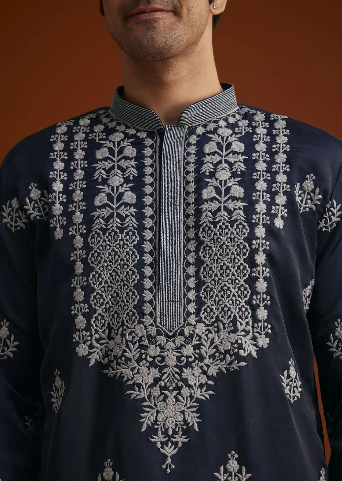 Blue Kurta With Resham Embroidery Elegant Designer Kurta Sets