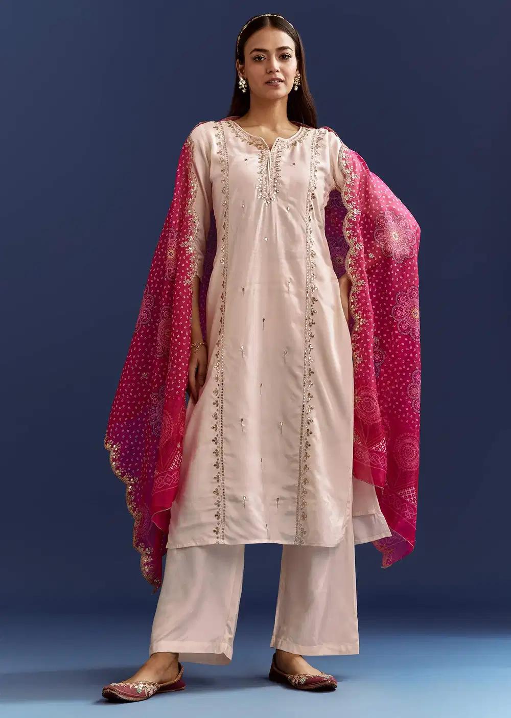 Cream Dola Silk Kurta With Gotta Work And Bandhani Pink Dupatta Outfit