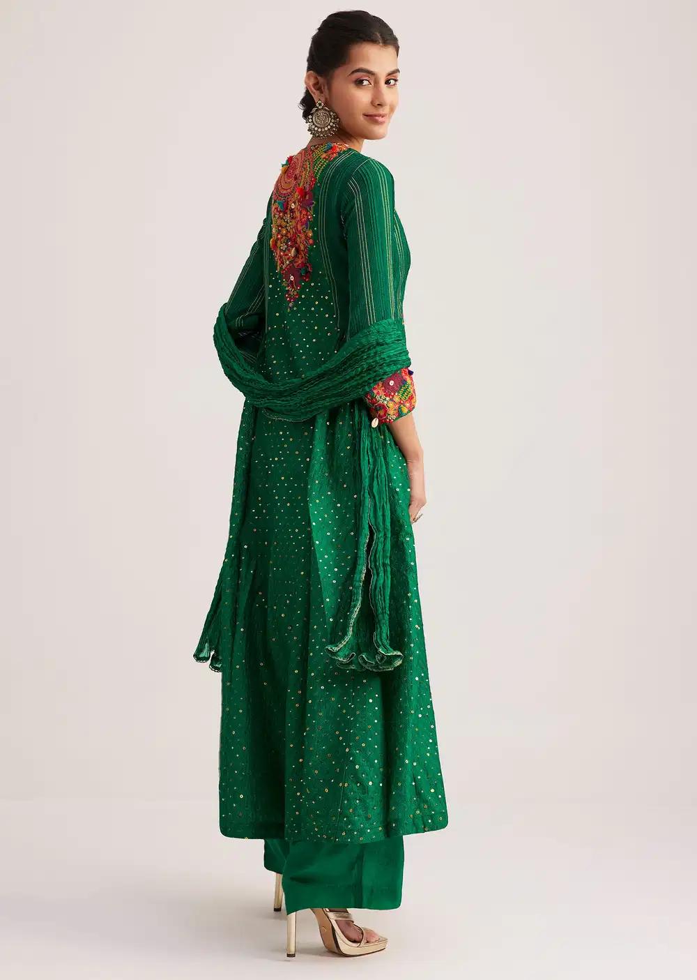 Green Silk Kurta Ensemble With Resham Embroidery And Textured Dupatta Outfit
