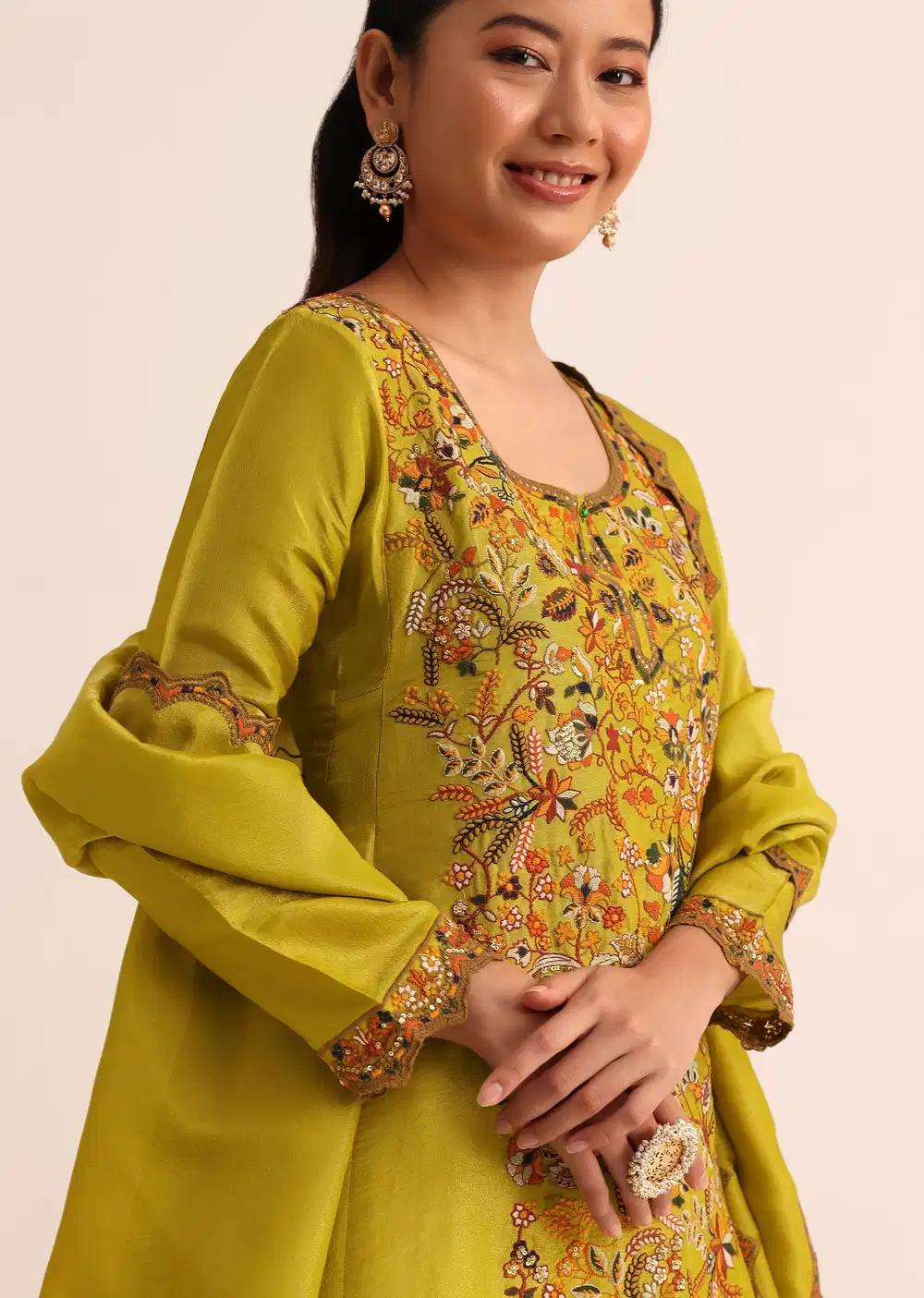 Green Tissue Kurta Ensemble With Dupatta In Thread Work Outfit
