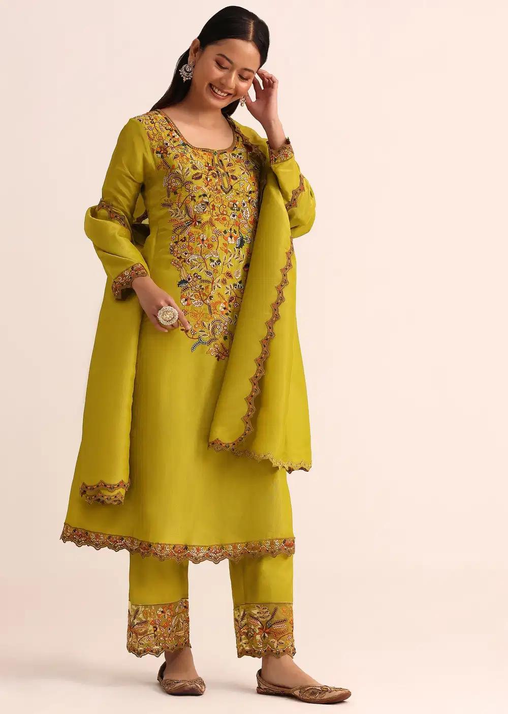 Green Tissue Kurta Ensemble With Dupatta In Thread Work Outfit