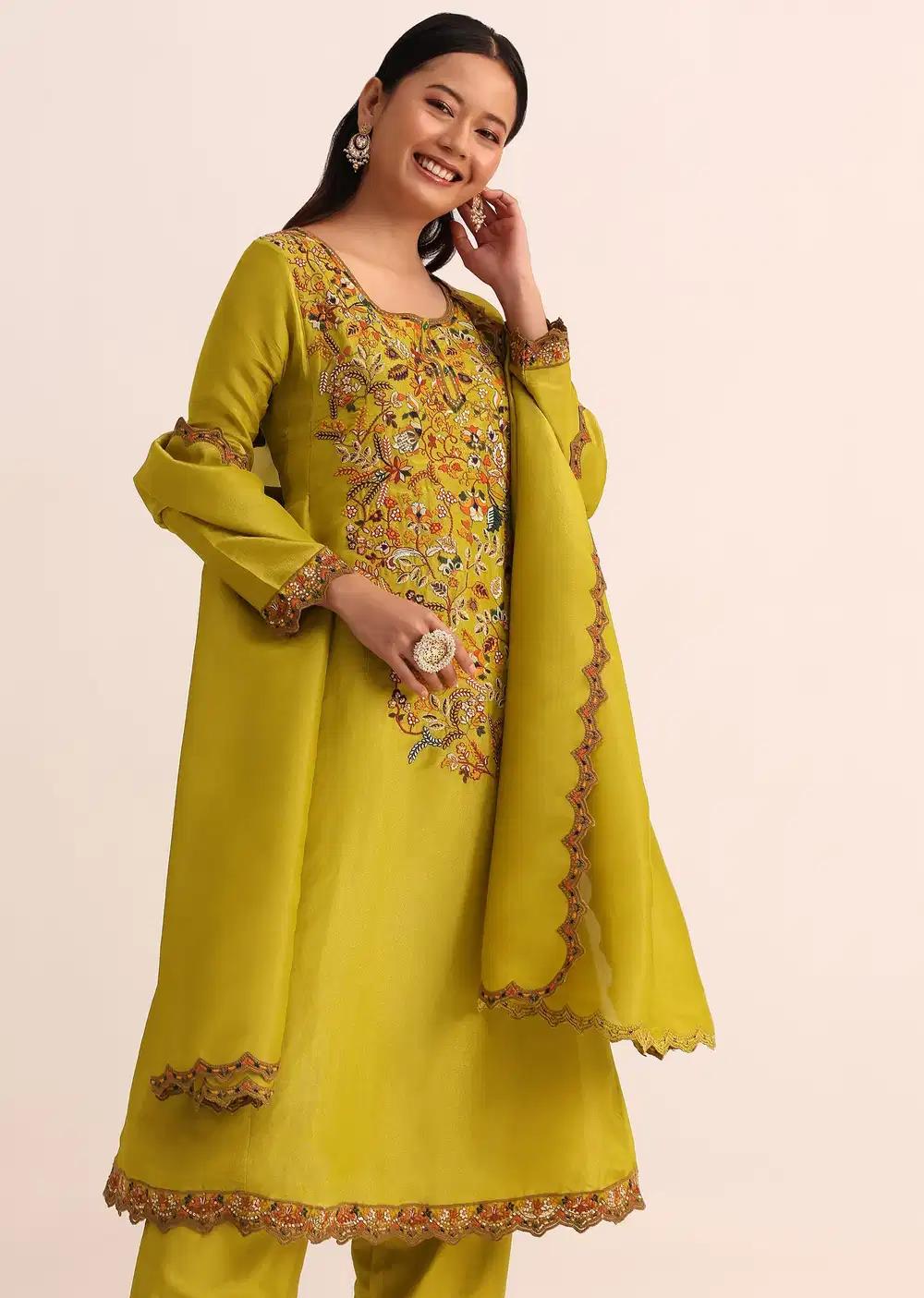 Green Tissue Kurta Ensemble With Dupatta In Thread Work Outfit