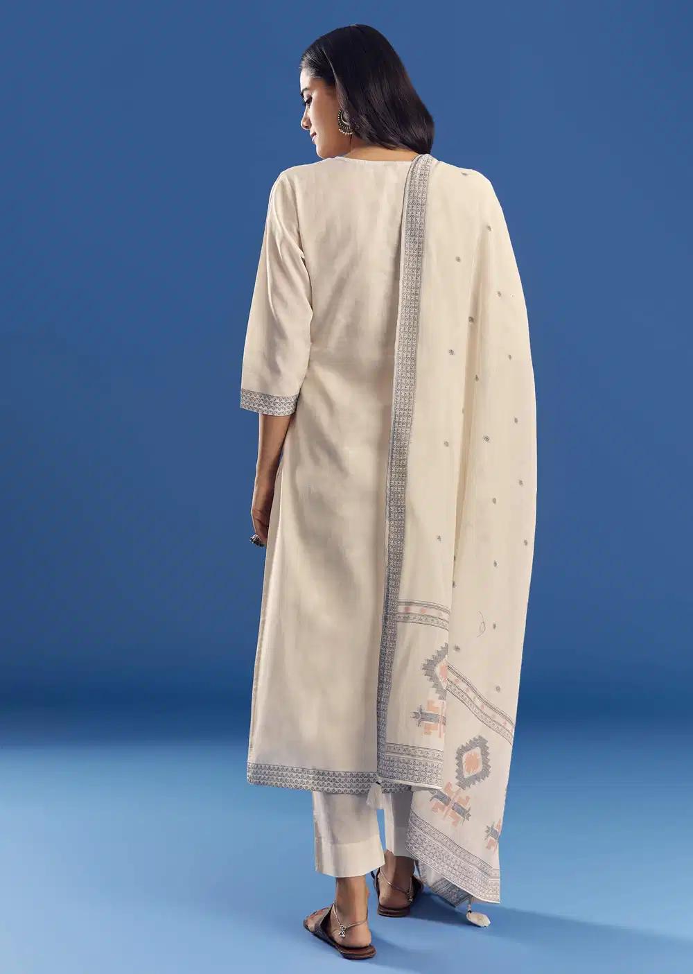 Ivory Mul Cotton Kurta Ensemble With Thread Weaving And Dupatta Outfit