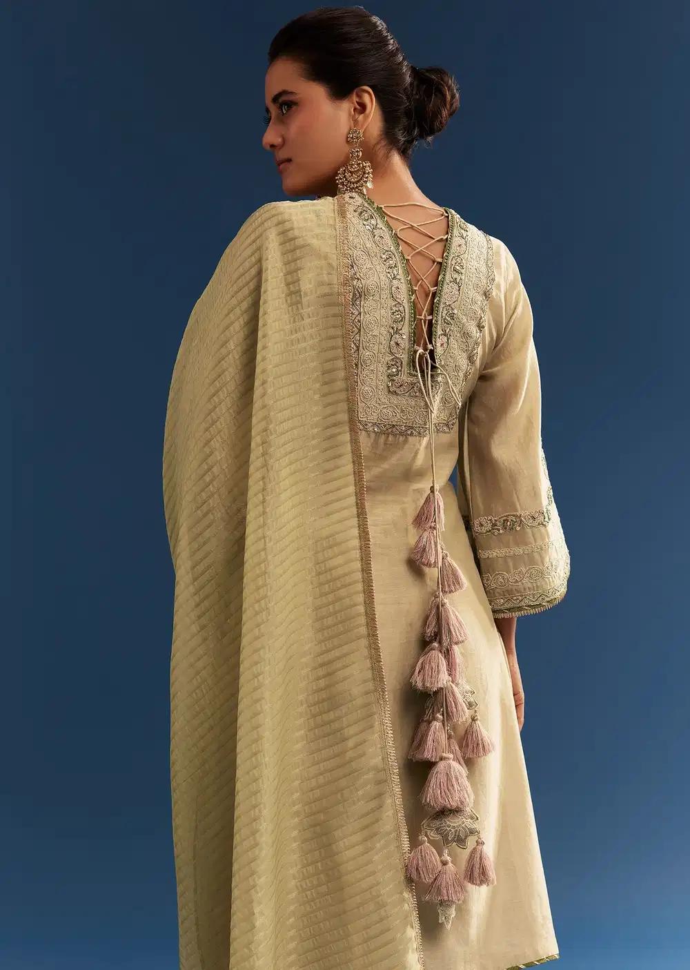 Light Green Chanderi Kurta Ensemble With Organza Dupatta And Tassel Tie Up Back Outfit