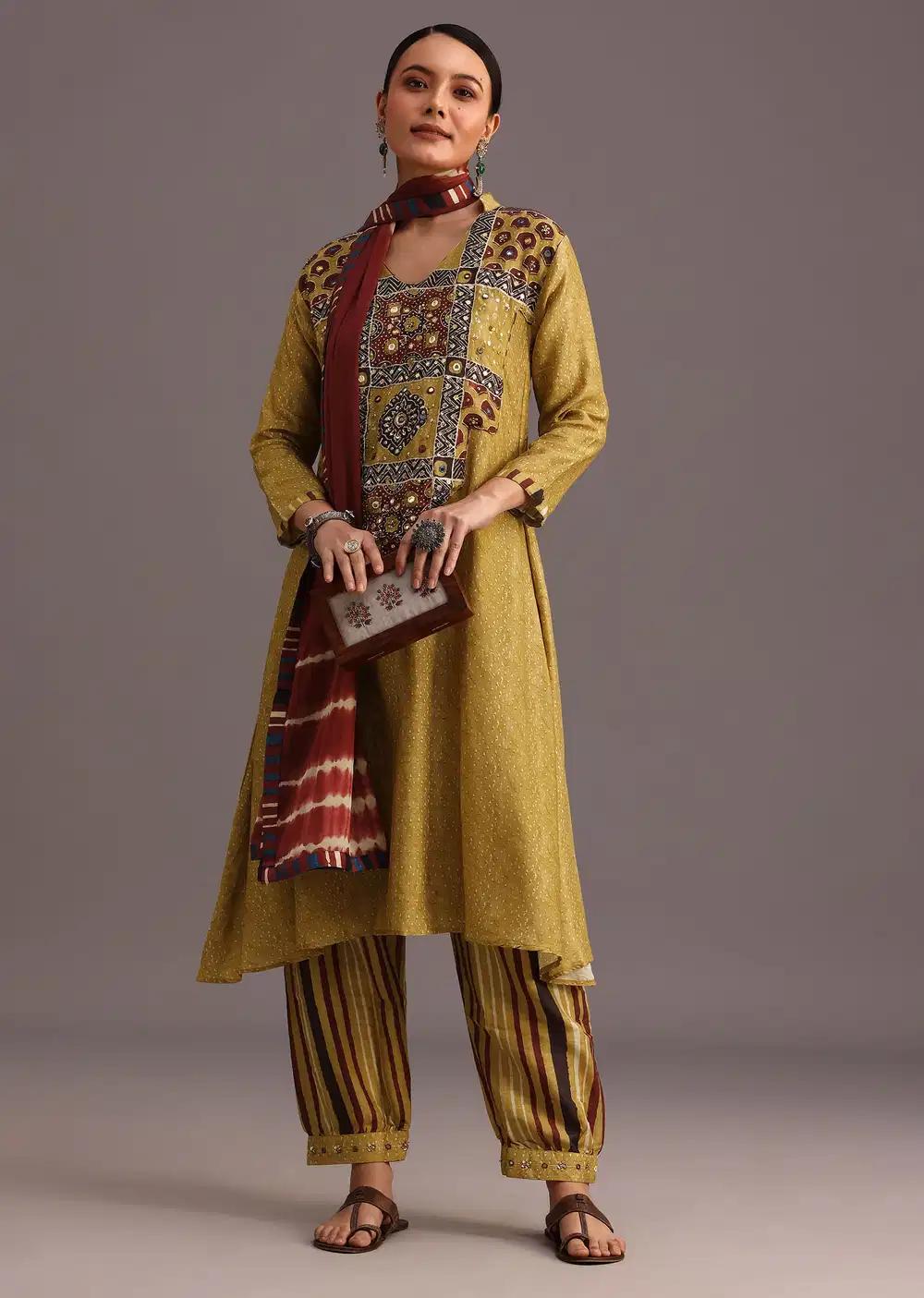 Mehendi Green Ajrakh Printed Kurta Ensemble With Leheriya Dupatta Outfit
