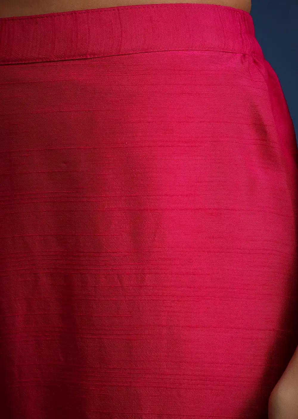 Pink Embroidered Kurta Ensemble With Leheriya Print Panel In Raw Silk Outfit