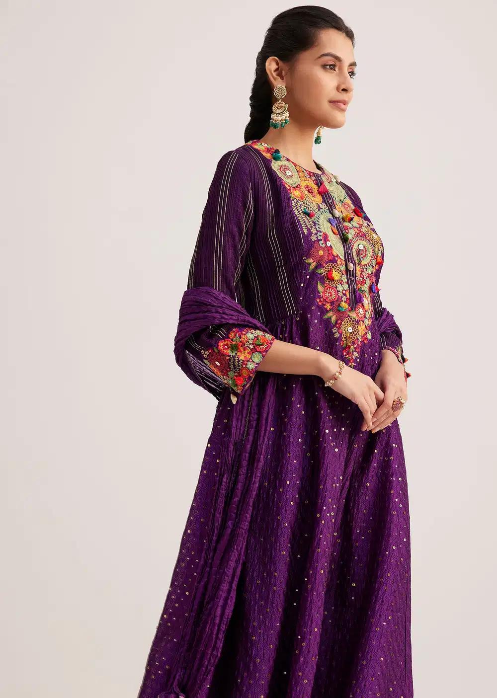 Purple Silk Kurta Ensemble With Resham Embroidery And Dupatta Outfit