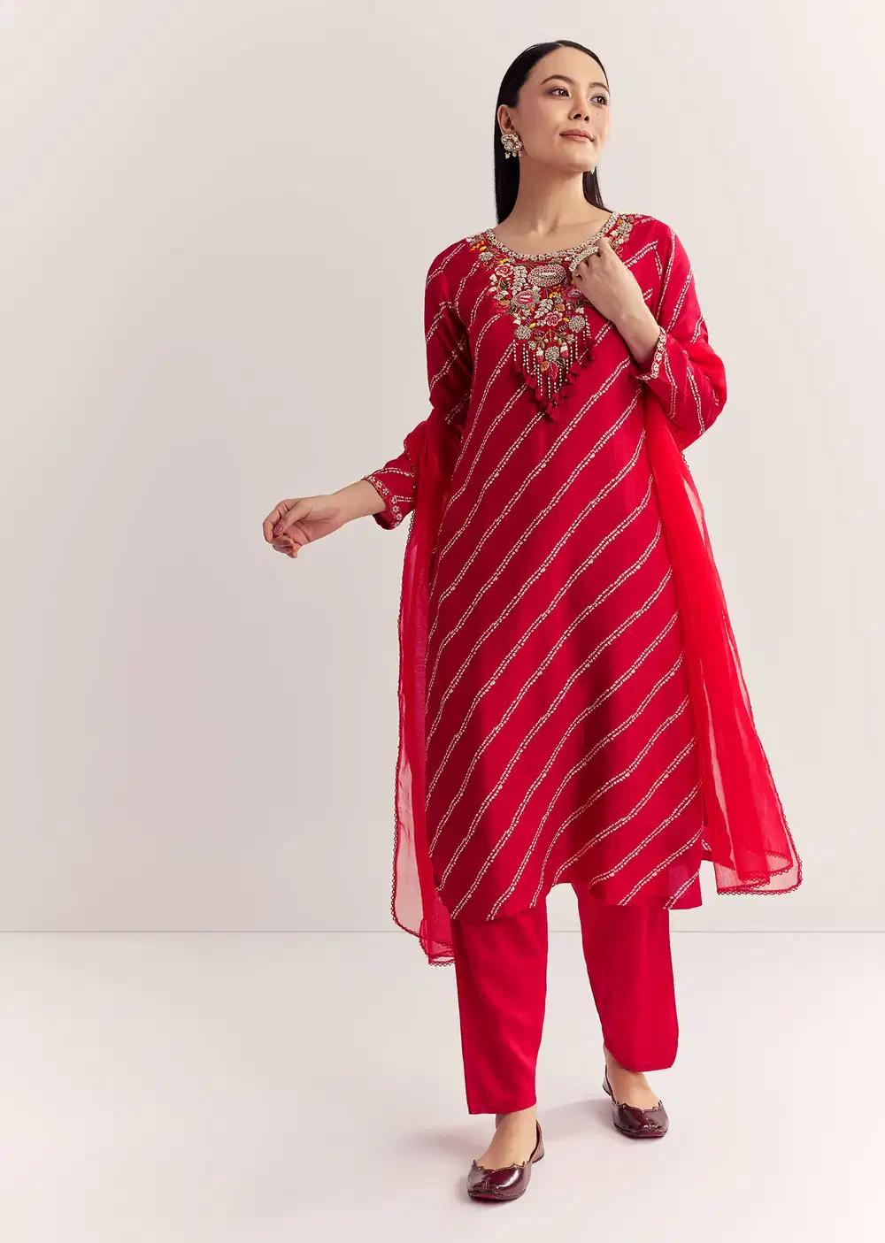 Red Dola Silk Printed Kurta Ensemble With Embroidered Neckline Outfit