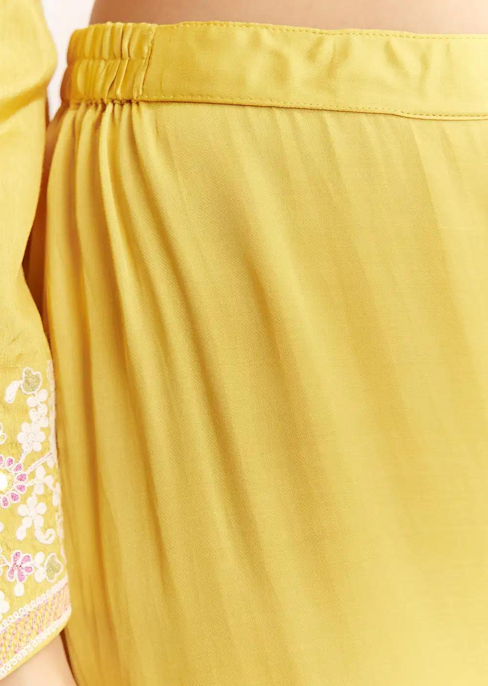 Yellow Silk Kurta Ensemble With Thread Work And Organza Dupatta Outfit