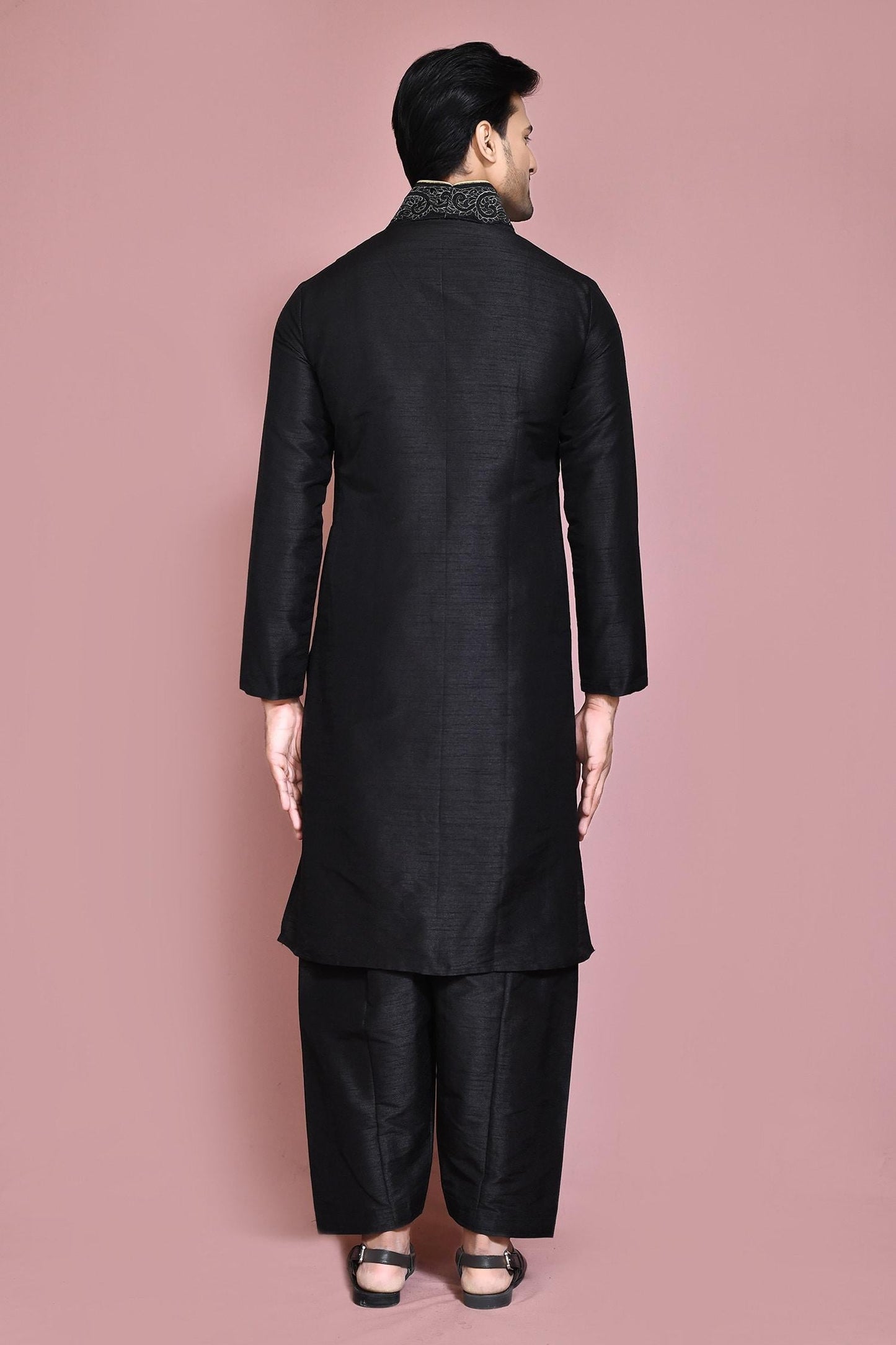 Kurta Set Black Silk Embroidery Resham Neckline