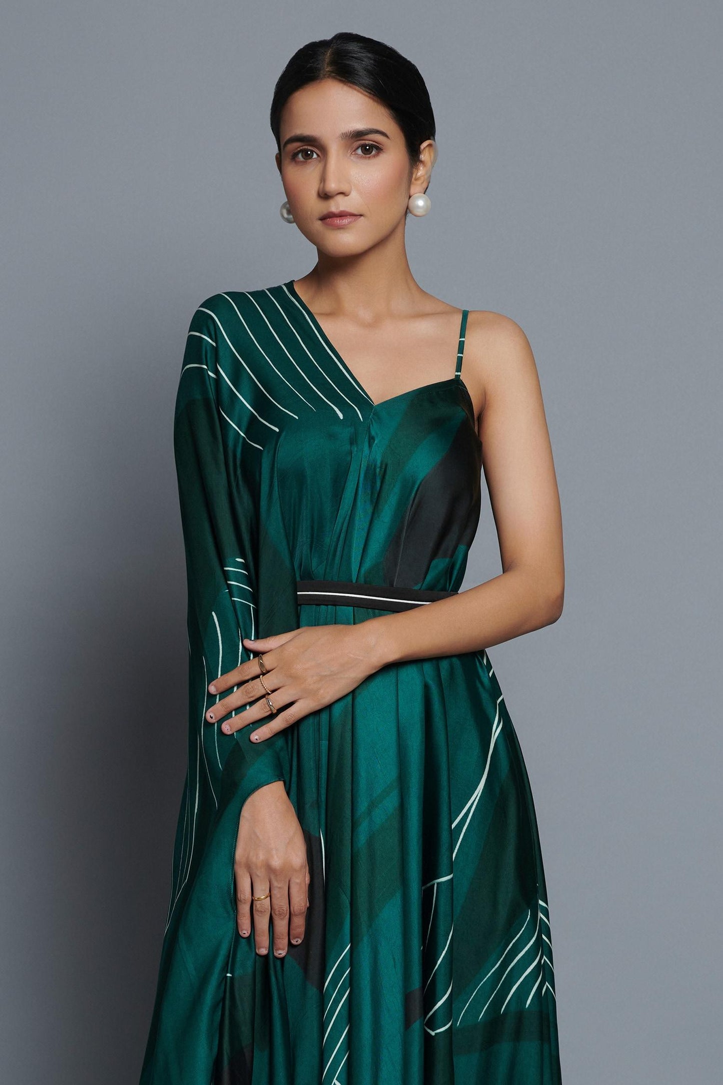 Green Satin V-neck Abstract Print Kaftan