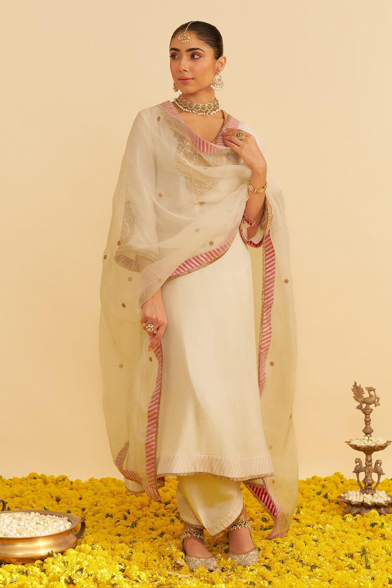 Ivory Embroidery V-neck Haayat Kaftan With Salwar - Designer Kurta Set