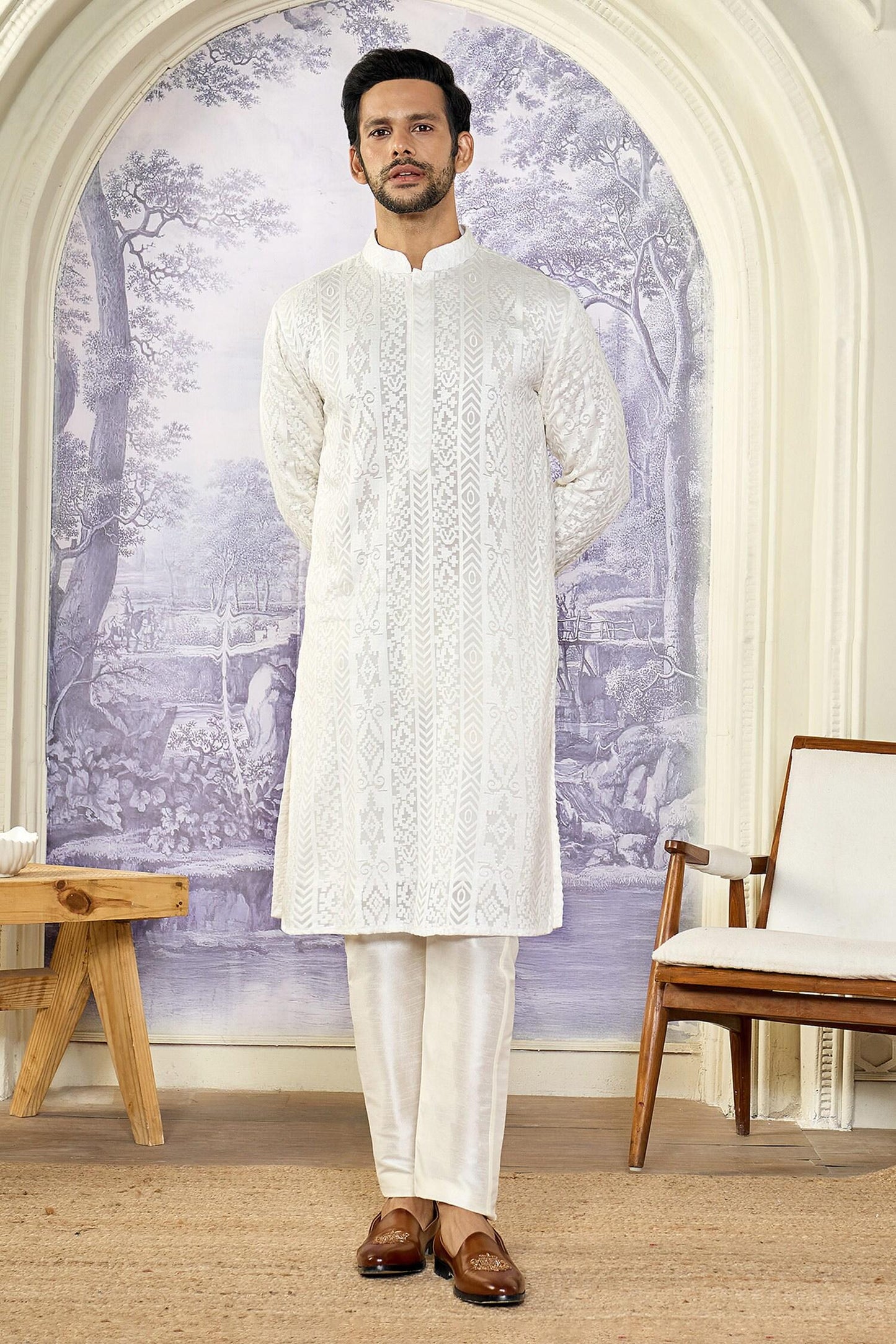 Kurta Set White Georgette Cotton Embroidery Chikankari Thread